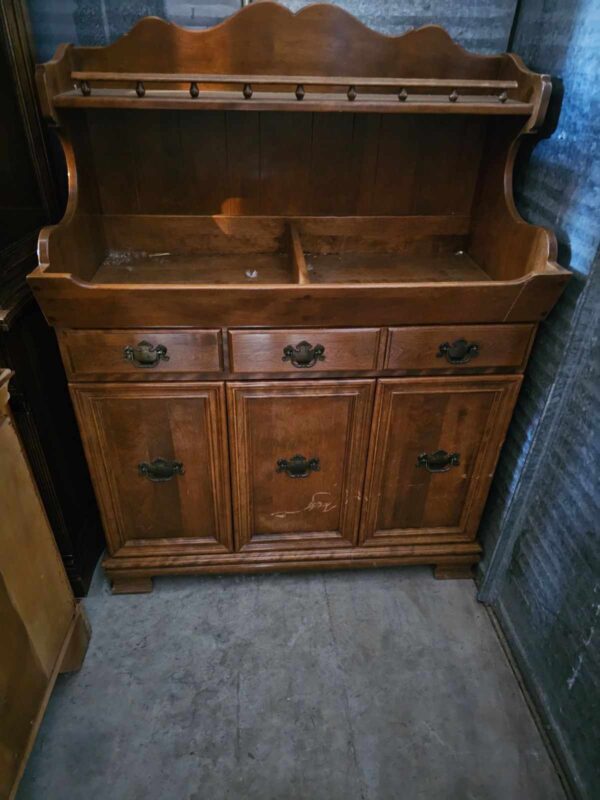 Solid Wood Dinning Room Cabinet